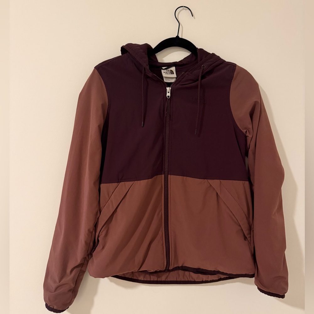 North Face Women’s Mountain Sweatshirt Pullover in purple/mauve - small